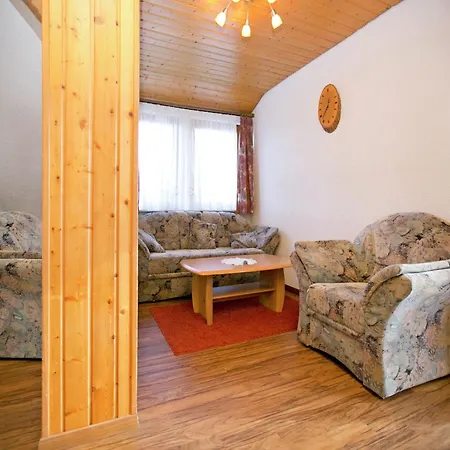 Sonniges Balkonapartment, Apartman Ahausen