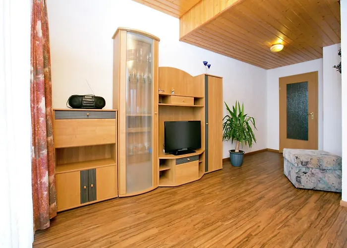 Sonniges Balkonapartment, アパート Ahausen